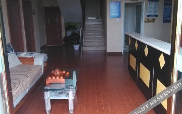 Qi Jiang Business Hotel