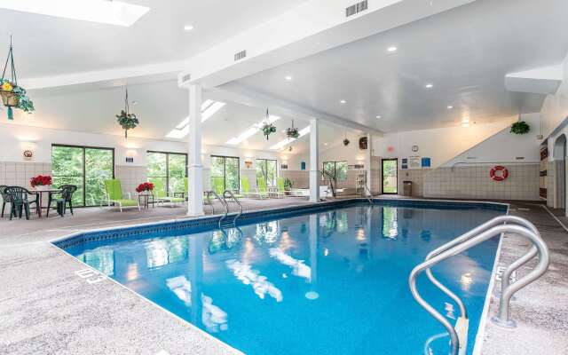 Quality Inn Shelburne - Burlington