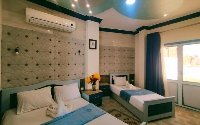 Sababa Hotel