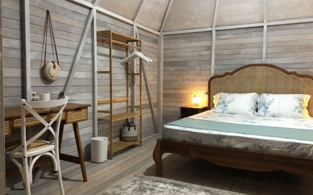 WOW Bungalows A