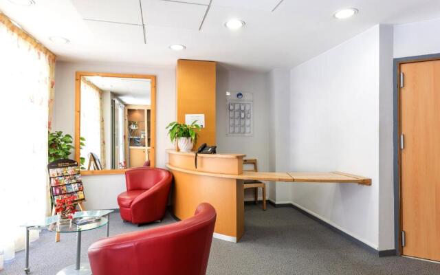 Logis Hôtel Le Cygne