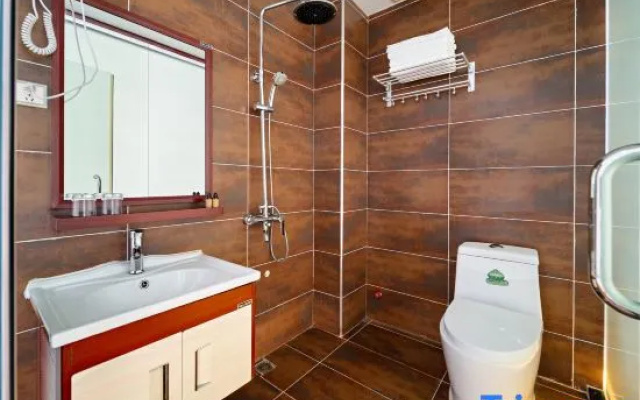 Xiaodaoyuan Homestay (Yangshuo Xingping 20 yuan RMB Scenic Area) – Bathroom – Guilin