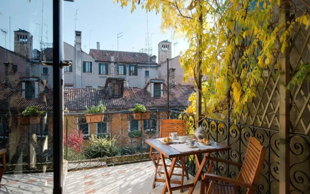 San Giacomo Apartment