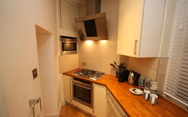 Cosy Studio Oxford Street Best Location