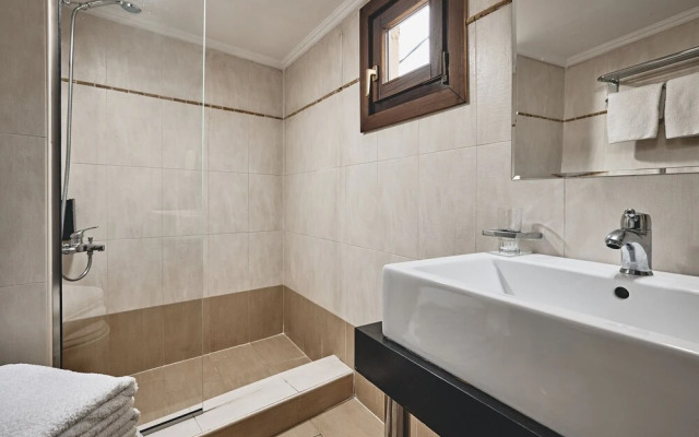 Nostos Suites by White Hills