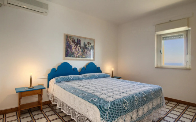 Santorini pool residence