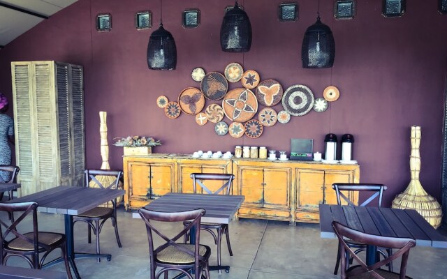 Serondela Lodge