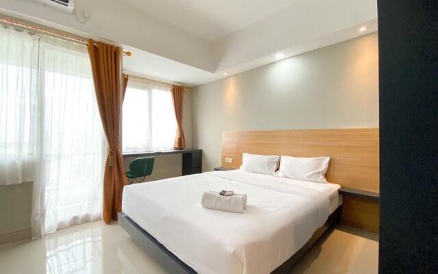 Comfy Studio At LRT City Jatibening Apartment