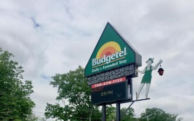Budgetel Inn and Suites Dalton