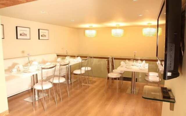 Middleton Inn