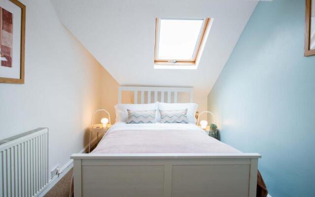 1 bed central Cardiff loft apartment near Stadium