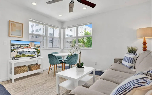 Marine Villas 5 in Hollywood