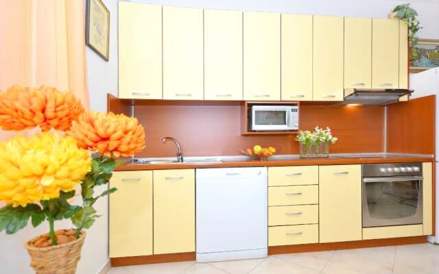 Apartments Elizabet