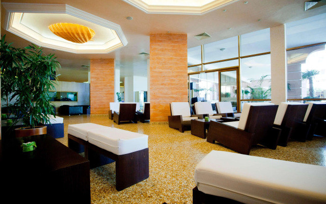DIT Majestic Beach Resort