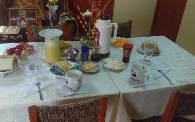 Hostal Vista al Lago