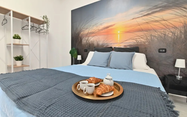 IzzHome Cozy Room