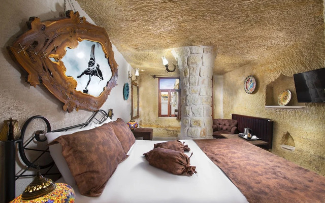 Romantic Cave Hotel