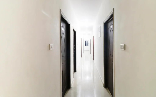 Mmr Castle by OYO Rooms