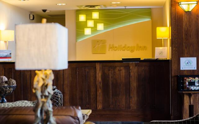 Holiday Inn Pewaukee - Milwaukee West by IHG