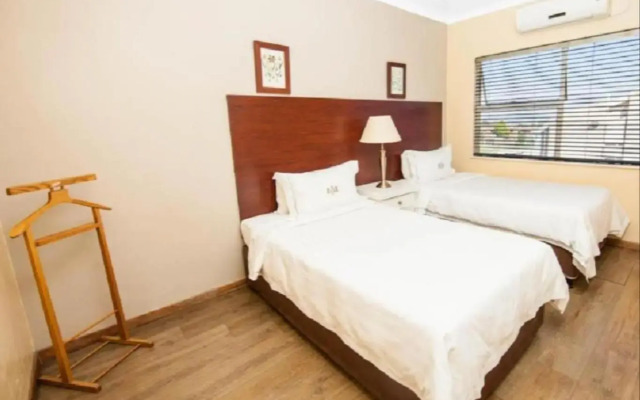 Vetho 2 Apartments OR Tambo Airport