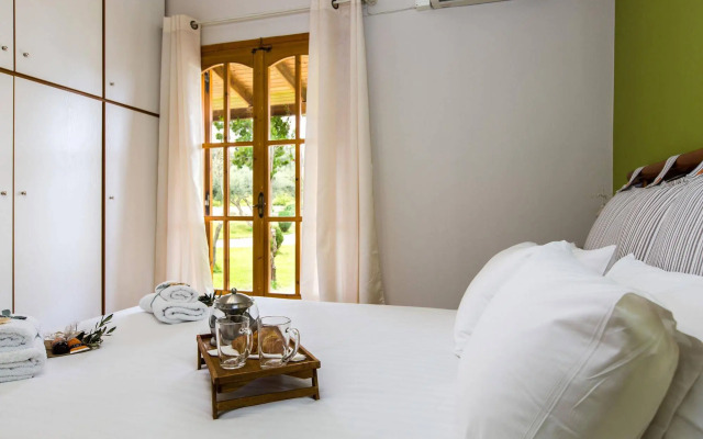 Villas Lefkothea