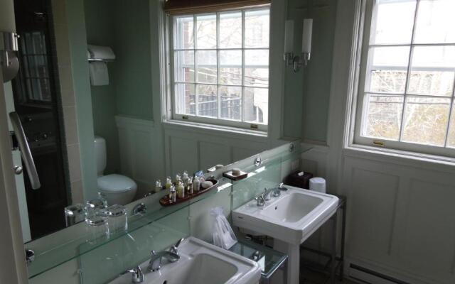 Vanderbilt, Auberge Resorts Collection