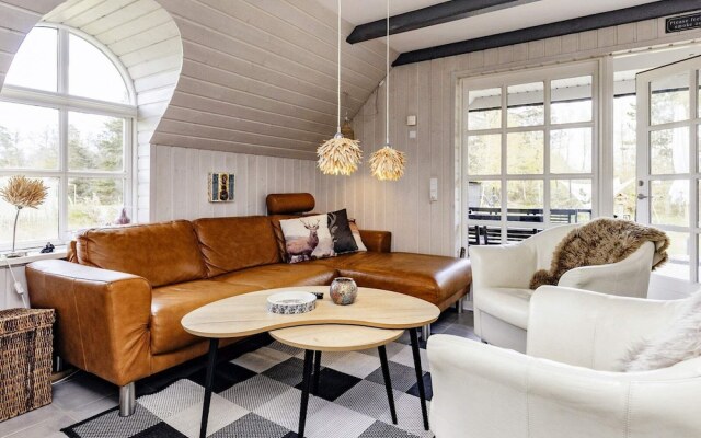 Unique Pet Friendly Holiday Home in Jerup near Sea