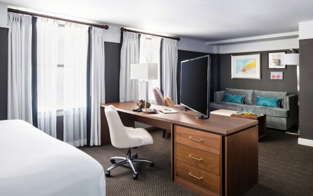 Commonwealth Park Suites Hotel