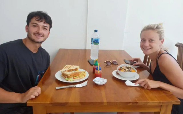 Dwiki Putra Home Stay