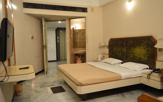 Padmam Hotel