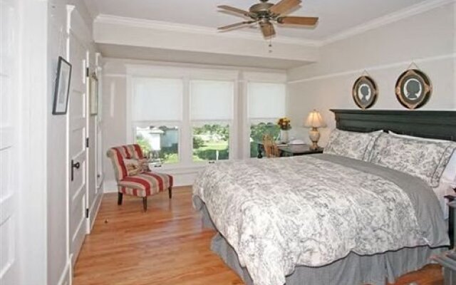 Barrington House Bed & Breakfast