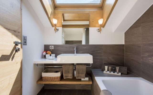 Hotel Chesa Valese