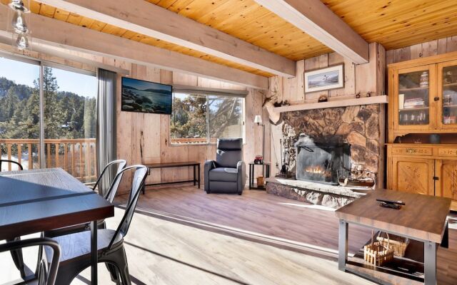 Bear Mountain Views #2235