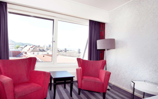 Home Hotel Grand Olav