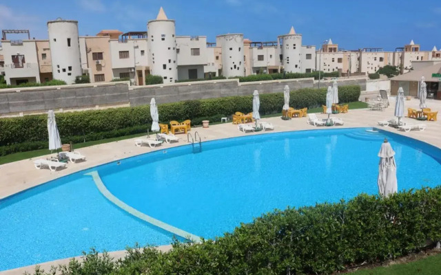 Grand holidays Green Resort