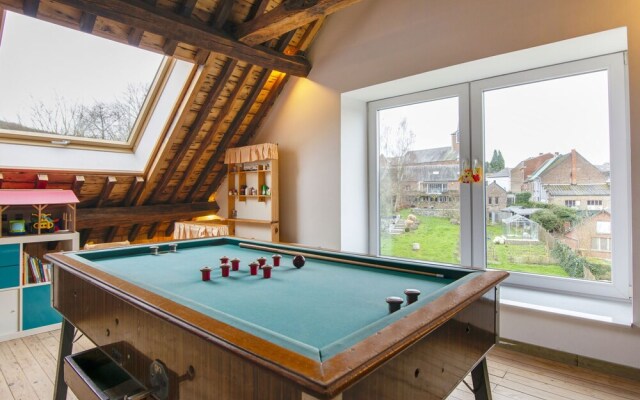 Elegant Apartment in Houyet with Terrace