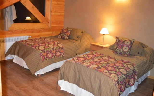 Tillka, Casas de Montaña
