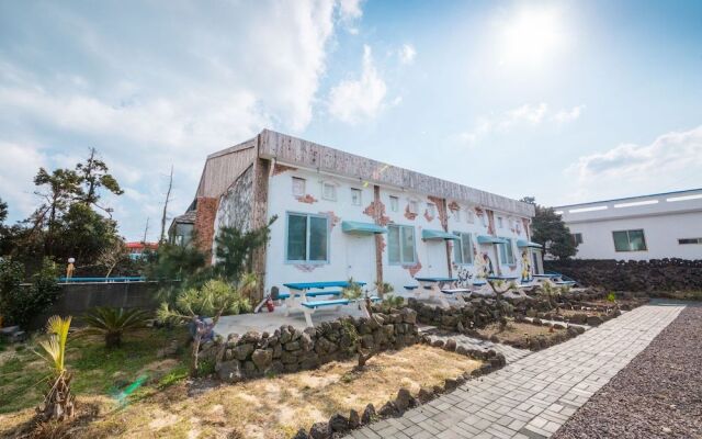 Solo Guesthouse In Pyosun Hostel