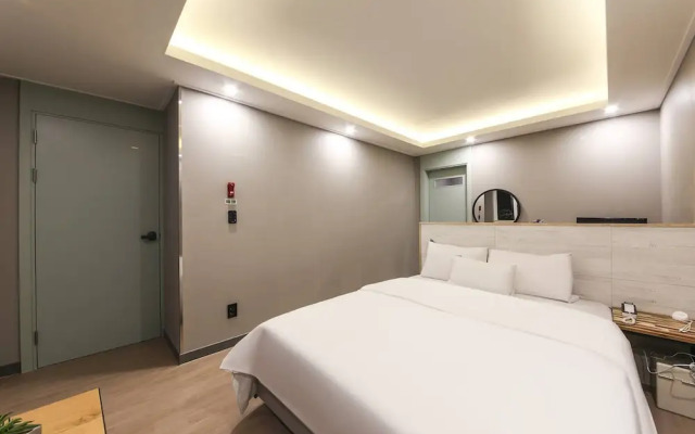 Daegu Seongseo Hotel Series 5.0