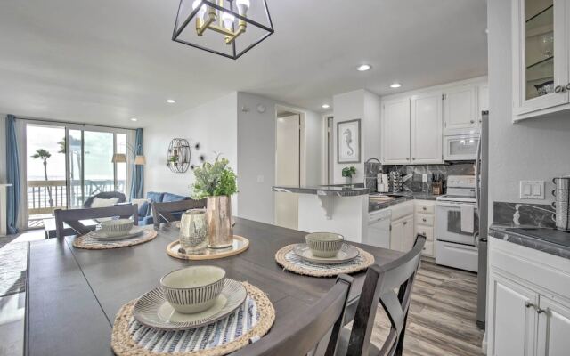 Charming Oceanside Condo w/ Beach & Pool Access!