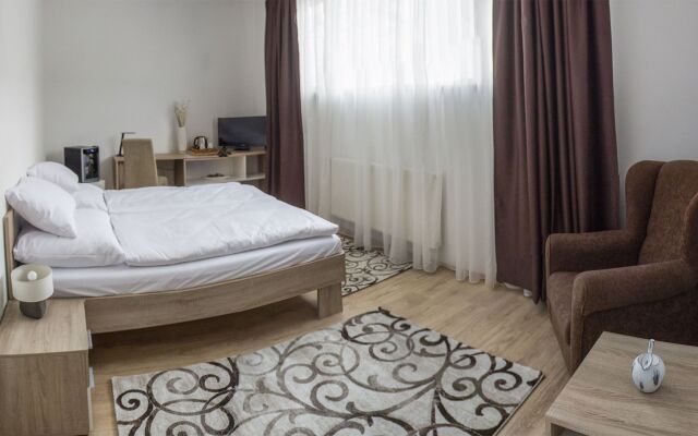 River View Residence Hotel
