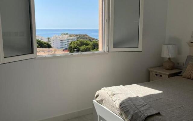 Apartamento con vistas al mar segunda línea Villajoyosa