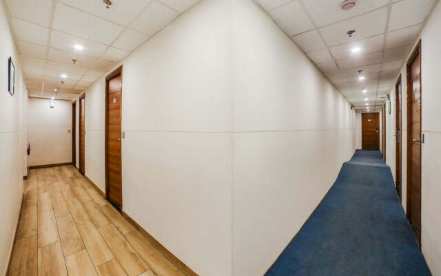 Oyo 29691 Hotel Avalon