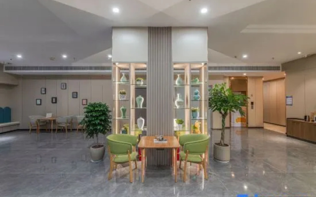 Renfeng Yisu Hotel (Ningbo Dongqiao Branch)