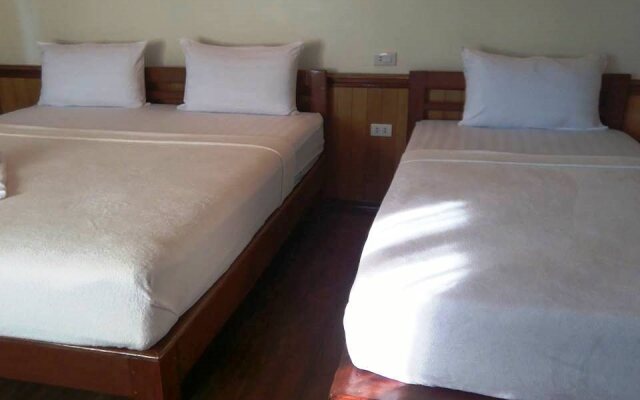 Nongsak Guesthouse