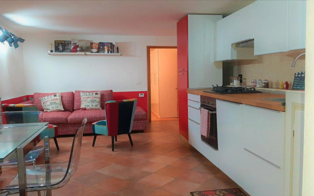 Movie Star Apartment with garden