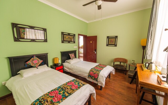 Dali Mufu International Youth Hotel