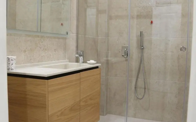 B&B Champagne Vlore Bay