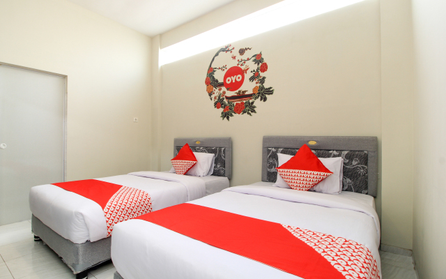 OYO 168 K-15 Residence