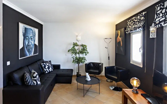 QV 210 - Black White Apartment - Quinta Velha